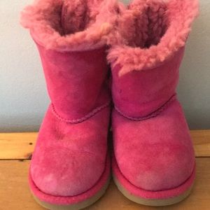 Little girls Uggs